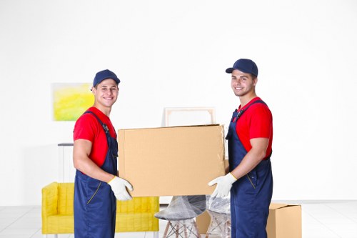 Business relocation packing and unpacking support in White City