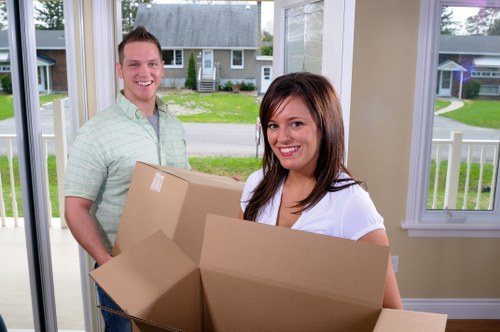 Furniture and box transport for residential and office moves in White City