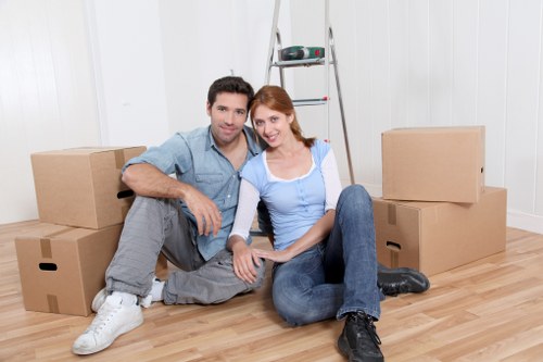 Van-based moving service for flats and homes in White City
