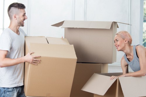 White City moving service supporting flats, storage, and business relocations