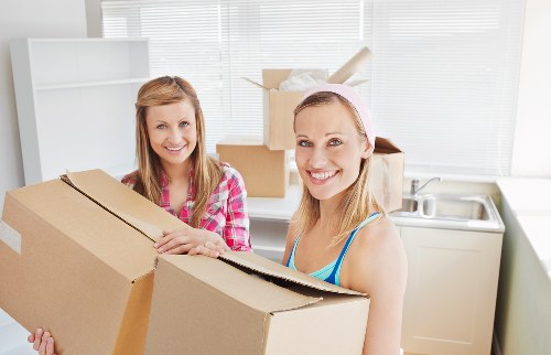 Moving van transport for local White City relocation